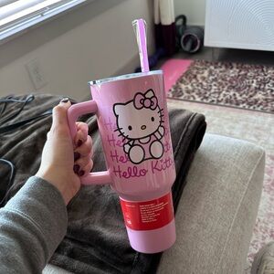 Hello Kitty 40 oz Stainless Steel Tumbler With Handle & Lid Pink Sanrio New